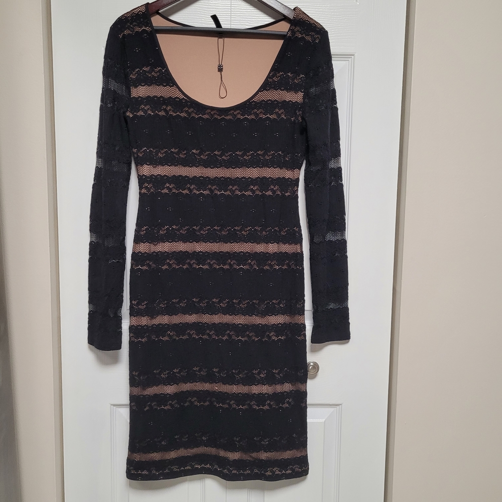 BCBGMaxAzria Black and Tan Striped Lace Dress Evening Party Sexy
